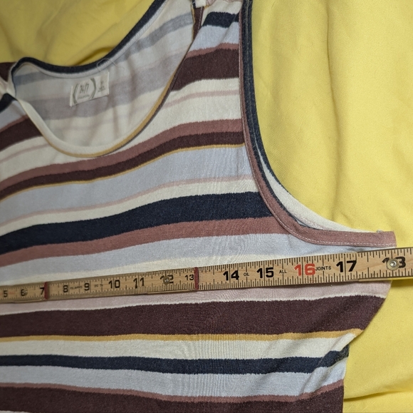 Multicolor Striped Sleeveless Maxi Dress - Picture 6 of 9